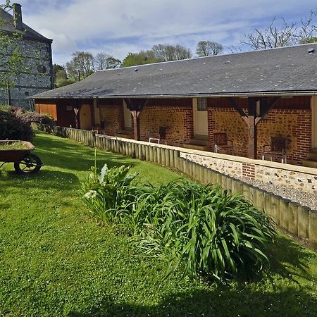 Auberge Les Tonnelles Saint-Léonard Esterno foto